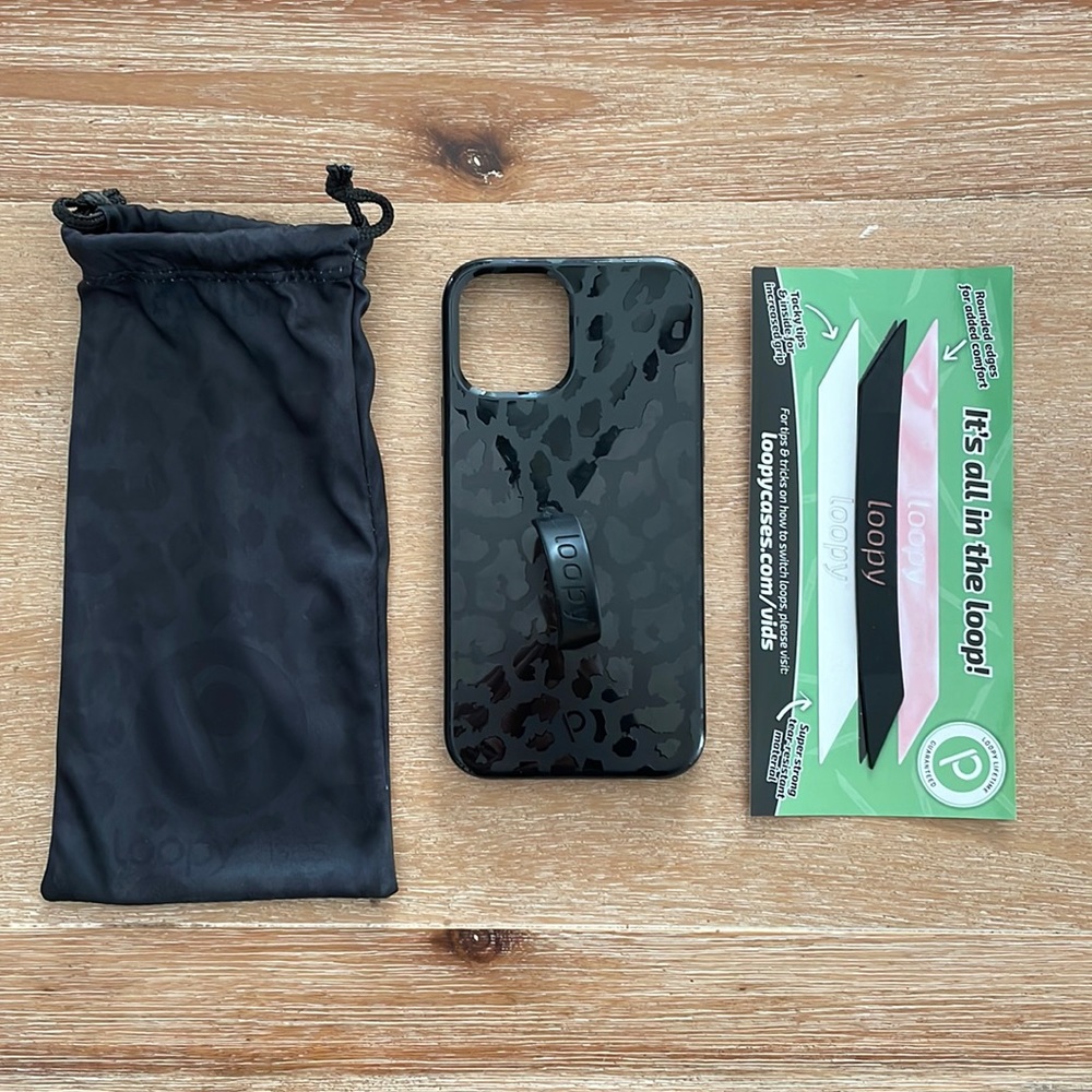 Loopy Case- Black Leopard